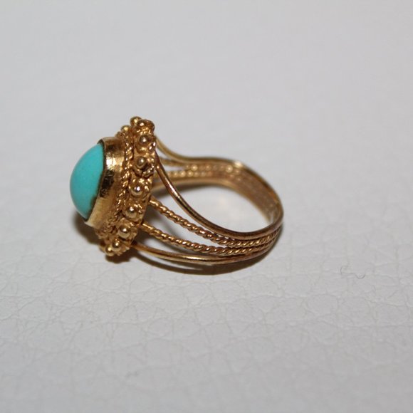 VINTAGE GOLD AND TURQUOISE RING SIZE 5 - Picture 4 of 6